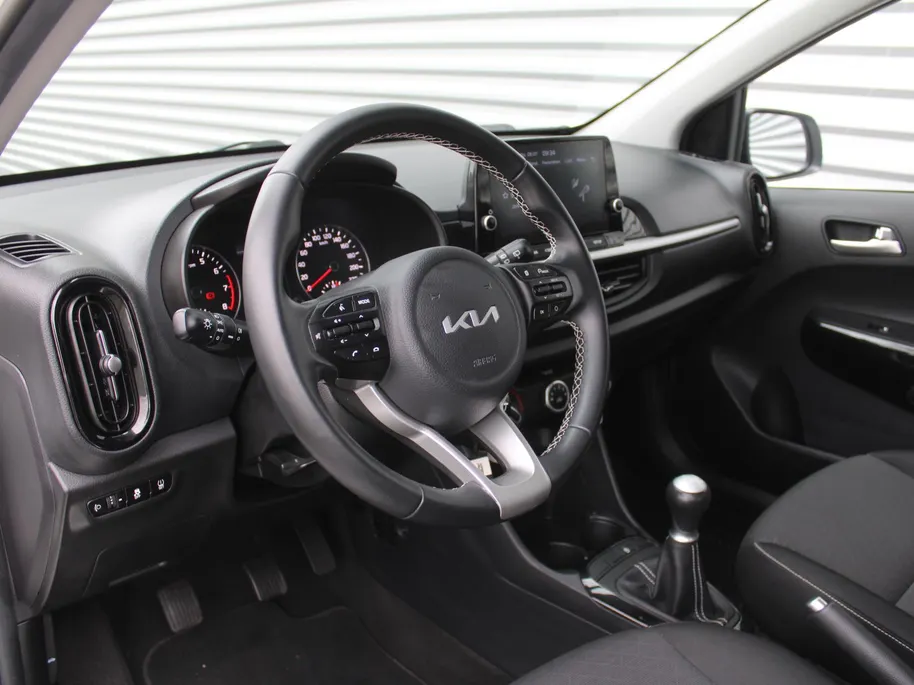 Kia Picanto 1.0 DPi DynamicLine | Trekhaak | BTW Auto | Camera | Airco | Cruise | 14' LM | Android Auto/Apple Carplay |
