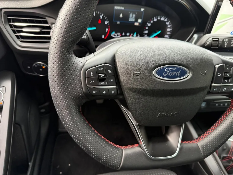 Ford Focus Wagon 1.0 EcoBoost Hybrid ST Line | Drive Assistance Pack | BLIS | Adaptive Cruise Control | Camera | 12 maanden garantie! |