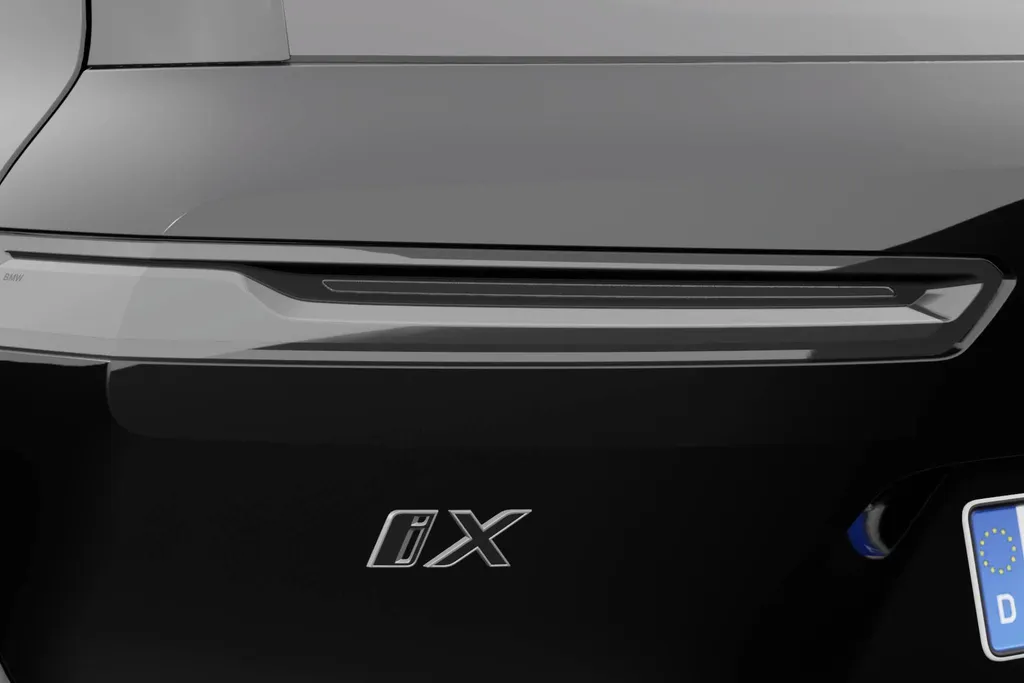 BMW iX xDrive M70