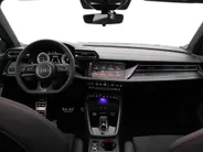 Audi A3 Sportback 45 TFSIe 272pk S-tronic S edition Competition · Panoramadak · Camera · Keyless · Elek. Voorstoel · 18'' Inch · Garantie t/m 10-12-2030 of 100.000km