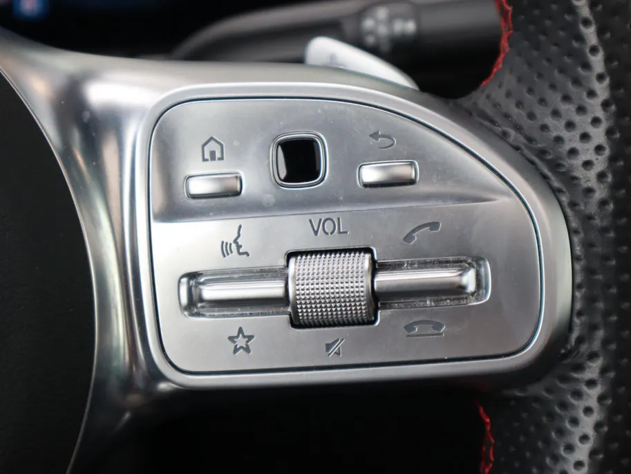 Mercedes-Benz GLA 250 e Business Solution AMG Limited l Memory l Nightpakket l Keyless l Panoramadak