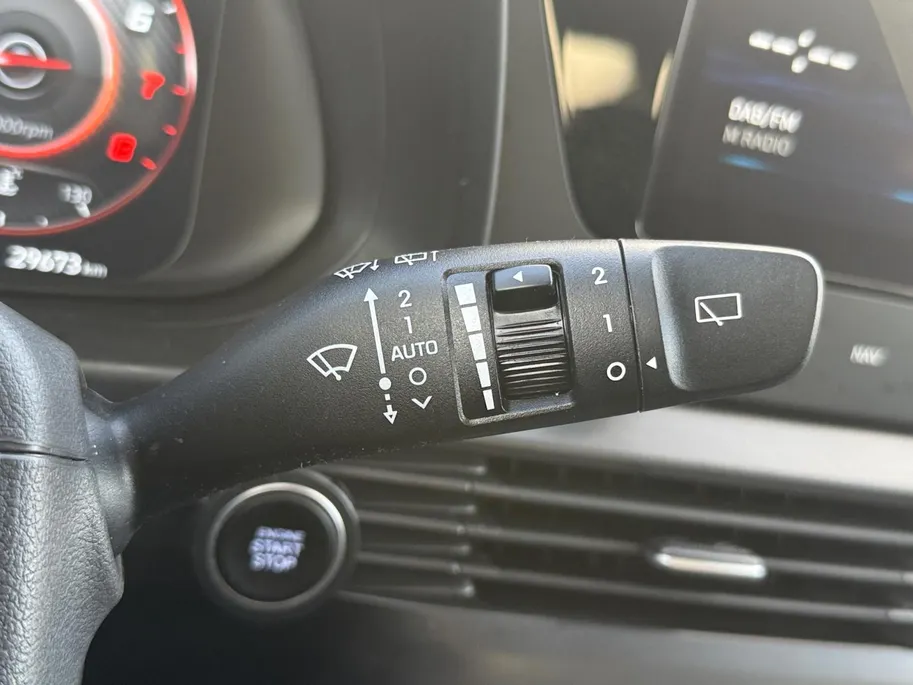 Hyundai Bayon 1.0 T-GDI Comfort | Automaat| Navigatie| Apple Carplay en Android Auto| Climate Control| Adaptieve Cruise Control| Keyless starten| Licht metalen velgen| Zeer nette auto!