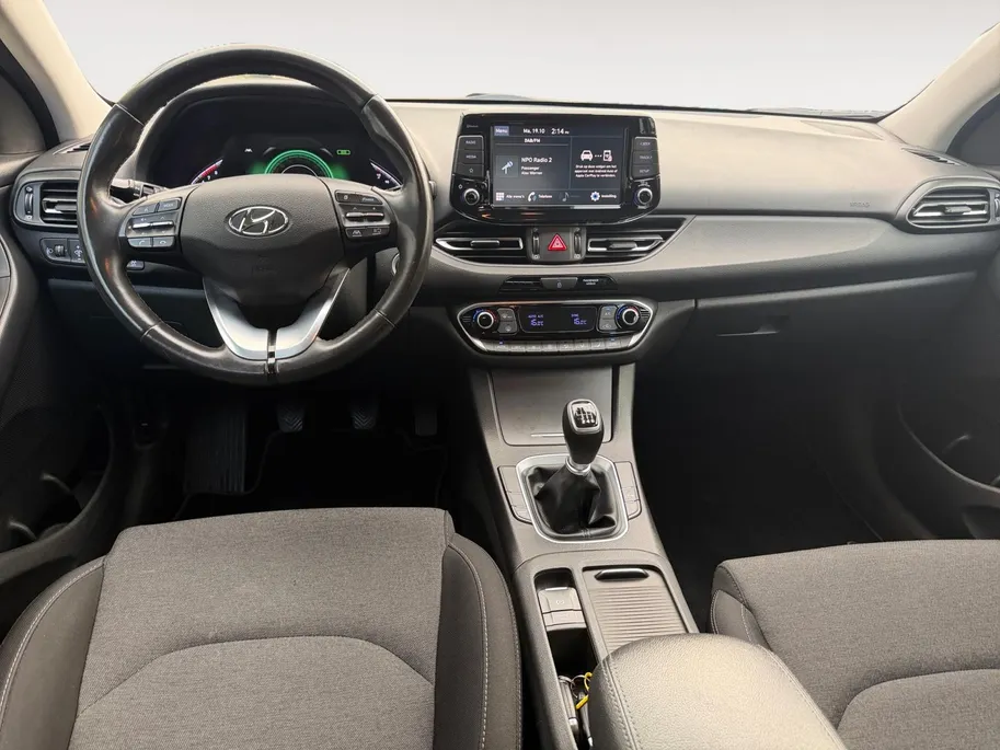 Hyundai i30 Wagon 1.0 T-GDi MHEV Comfort | Apple Carplay & Android Auto | Cruise control | Climate control | Achteruitrijcamera |