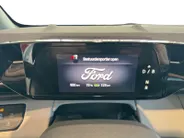 Ford Explorer Cargo Premium Extended Range RWD 77 kWh | Omgebouwd naar 2 persoons CARGO uitvoering | Lederen bekleding | 21' LM velgen | Navigatie | Head-up display | Adaptive cruise control
