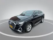 Audi Q3 Sportback 45 TFSI quattro 230pk S Edition · Panoramadak · Trekhaak · Apple/Android Car Play · Camera · Stoelverwarming · Adaptive Cruise Control ·