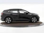 Volkswagen ID.4 150pk Pure 52 kWh · Apple/Android Car Play · Camera · Wegklapbare Trekhaak · Navigatie · P-Sensoren · Stoel & Stuur Verwarming · 18'' Inch ·
