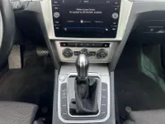 Volkswagen Passat Variant 1.4 TSI Comfortline Business | NL-AUTO | LED | APPLE CAR PLAY/ANDROID AUTO | 12 MAANDEN BOVAG GARANTIE |