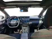 Ford Puma ST-Line | Stoel- stuur en voorruitverwarming | Trekhaak | Kantel / schuifdak | Adaptieve led koplampen | All weather banden
