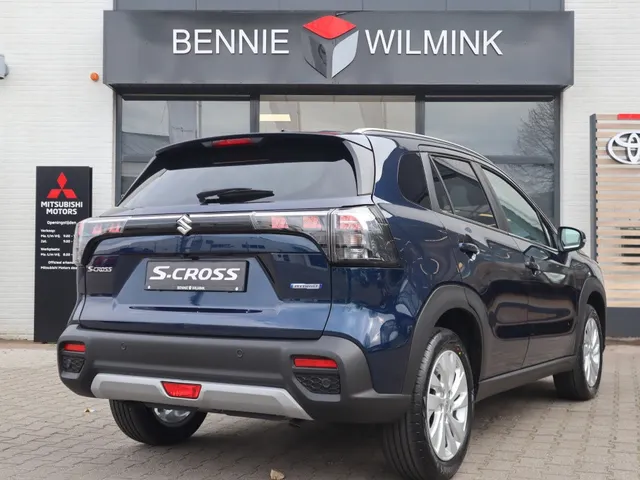 Suzuki S-Cross 1.4 Boosterjet Select Hybrid