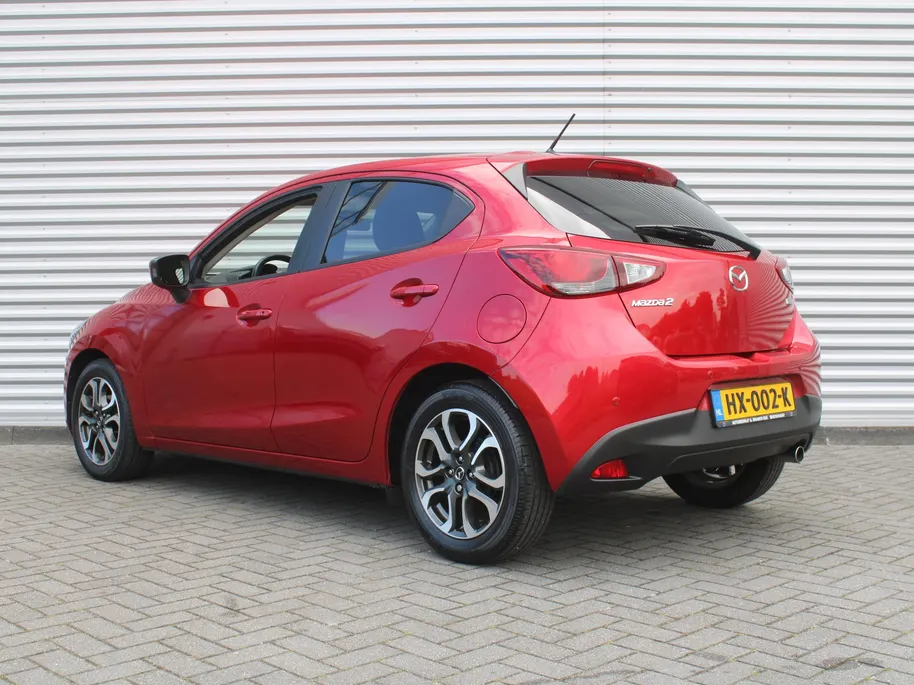 Mazda 2 1.5 Skyactiv-G GT-M | Stoelverwarming | Parkeersensor achter | 16' LM | Clima | Cruise | Navi | LED | Weinig km!! |