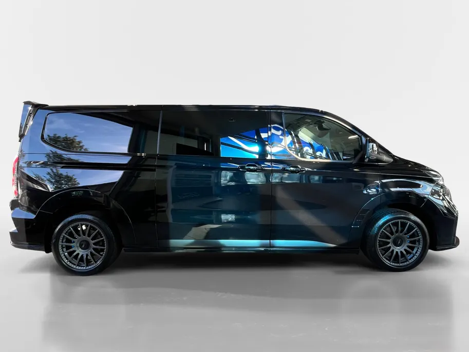 Ford E-Transit Custom 320 L2H1 MS-RT 71 kWh DC | Direct Beschikbaar | Snel Rijden | Uniek | 2300KG Trekgewicht | Sportstoelen |