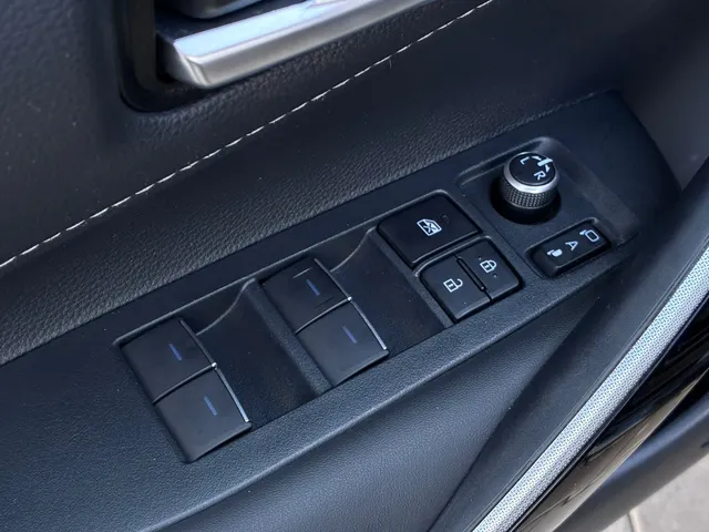 Toyota Corolla Touring Sports 1.8 Hybrid Dynamic | Parkeersensoren | Stoelverwarming