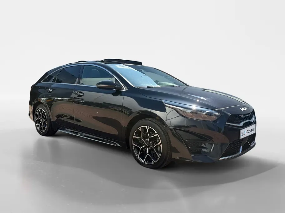 Kia ProCeed 1.0i Turbo GT-Line 120 PK | Cruise Control | Climate & cruise control | Panoramadak | Stoel & stuurverwarming | Elektrische Kofferbak | Navigatie | Apple Carplay/Android Auto | Fabrieksgarantie | NAP
