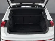 Volkswagen Tiguan 1.4 TSI 245pk DSG eHybrid R-Line Business+ · Panoramadak · Camera · Wegklapbare Trekhaak · Apple/Android Car Play · 20'' Inch · Dodehoeksensor · Stoelverwarming ·
