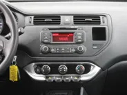 Kia Rio 1.2 CVVT ComfortLine 15' LM | Airco | Dealeronderhouden | Trekhaak afneembaar | Bluetooth |