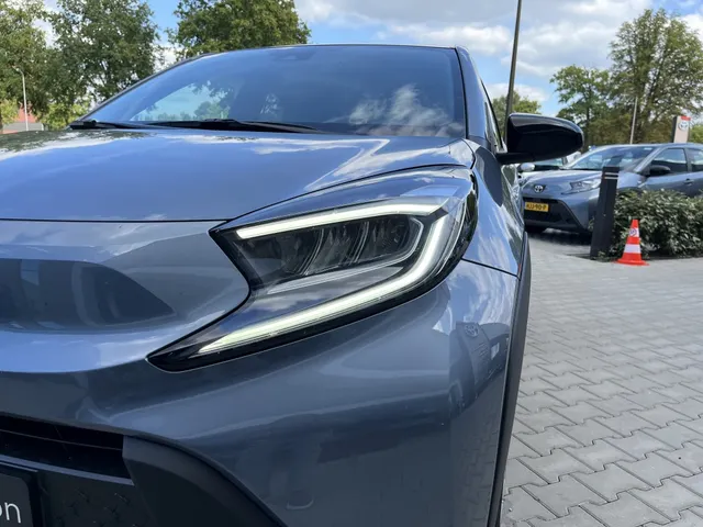 Toyota Aygo X 1.0 VVT-i Pulse | Stoelverw | Automatische Airco | Lichtmetalen