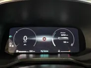Renault Clio 90PK TCe GPF Techno | 9,3' Navi | Climate Control | Digital Cockpit | Camera | Parkeersensoren | Apple CarPlay/Android Auto | Full LED | Lichtemetalen Velgen | Licht & Regen Sensor |