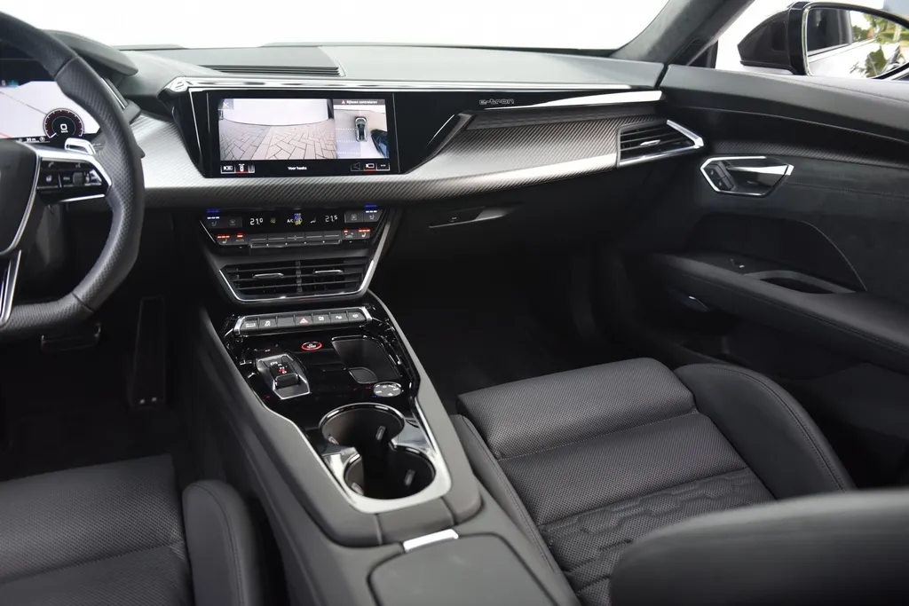 Audi e-tron GT RS