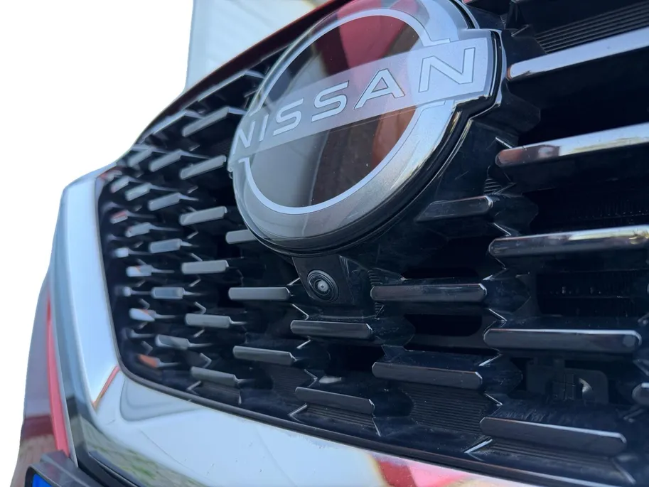 Nissan QASHQAI 1.3 MHEV Xtronic N-Connecta 158PK AUTOMAAT | Apple Carplay & Android Auto| Climate Controle | 4 seizoen banden | Metallic lak | Lichtmetalen velgen | Navigatie | Panoramadak | Dakrails | Dealer onderhouden | 1ste eigenaar