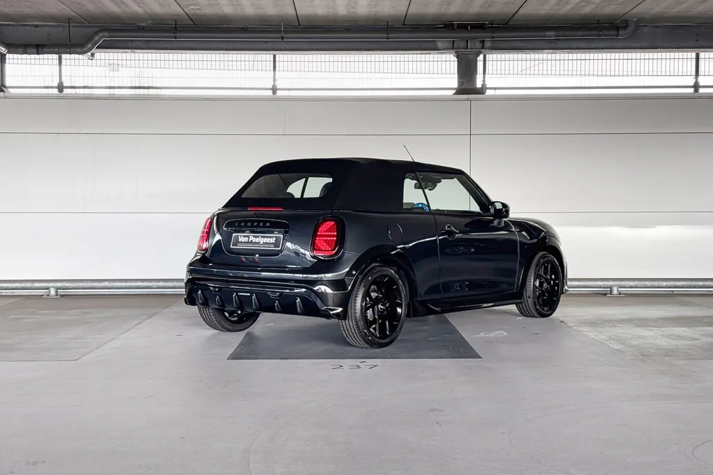 MINI Cooper Cabrio 2.0 Cooper C John Cooper Works XL