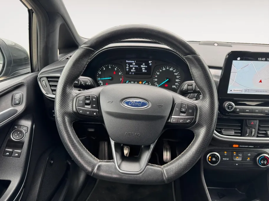 Ford Fiesta 1.0 EcoBoost ST-Line | NL auto | Cruise control | Voorruitverwarming | Navigatie | Apple carplay & Android auto | B&O audio | 17' lichtmetalen velgen | Bovag garantie |