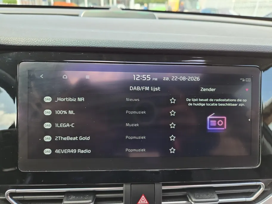 Kia e-Niro ExecutiveLine 64 kWh 1e Eigenaar | 3 Fase laden | Metallic lak | Trekhaak | Fabrieksgarantie 27-1-2029 + 3x 1 jaar* | NAP