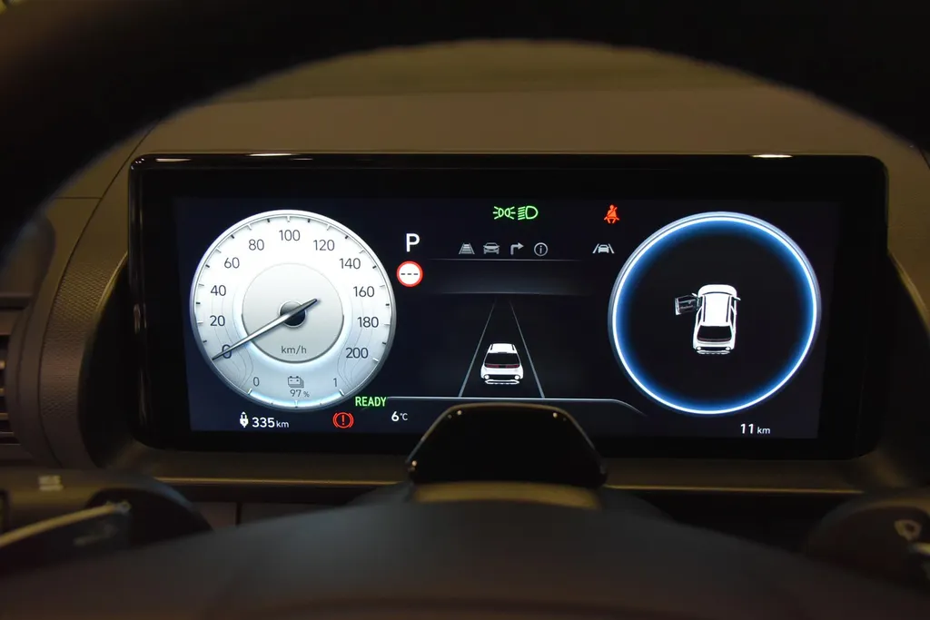 Hyundai Inster Evolve 49 kWh | Adaptieve Cruise + Climate Control I Navi + Camera