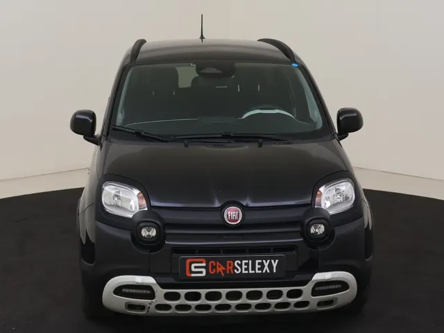 Fiat Panda 1.0 Hybrid Pandina