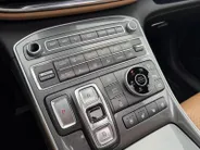 Hyundai Santa Fe 1.6 T-GDI PHEV Premium Sky 7-persoons | Zeer compleet | Zeer nette auto | Open dak | 360 graden camera | Stoelverwarming & koeling |