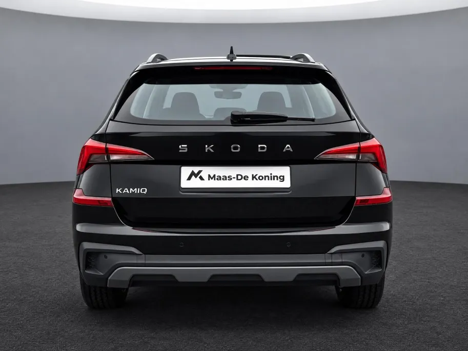Škoda Kamiq Selection 1.0 TSI 85 kW / 115 PK SUV 6 versn. Hand | Privatelease €369,- | €1000,- INRUILPREMIE | UIT VOORRAAD LEVERBAAR!!