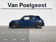 MINI Cooper 5-deurs 1.5 Cooper C Favoured M