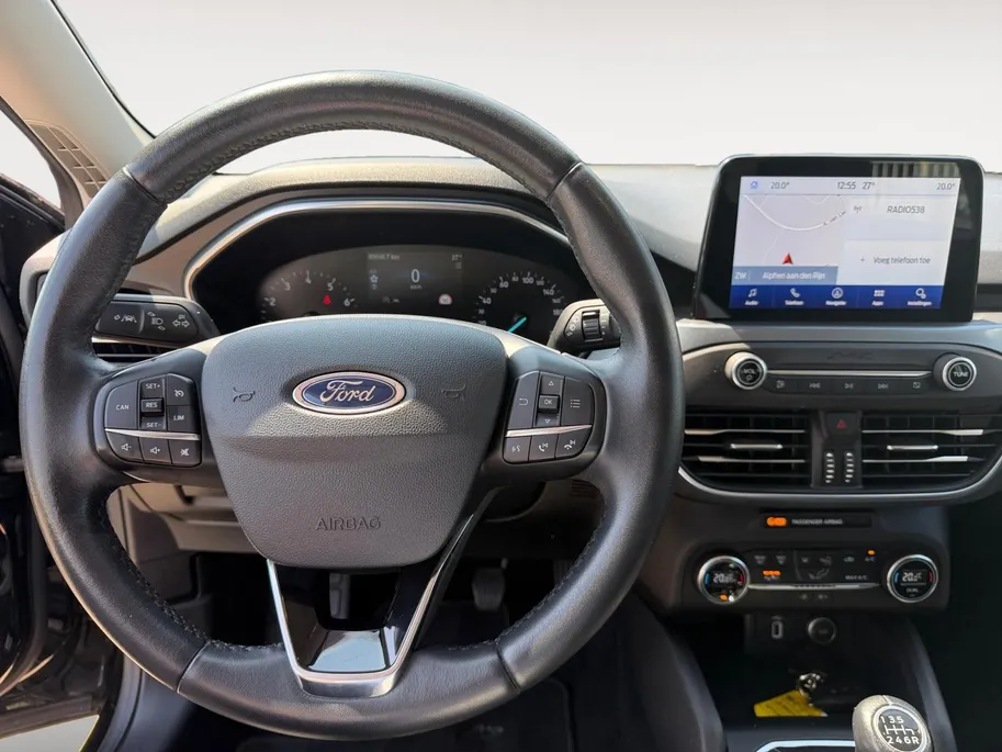 Ford Focus 1.0 EcoBoost Active Business | Parkeersensoren voor en achter | Navigatie | 17' lichtmetalen velgen | Apple carplay & Android auto | Keyless entry | Bovag garantie |
