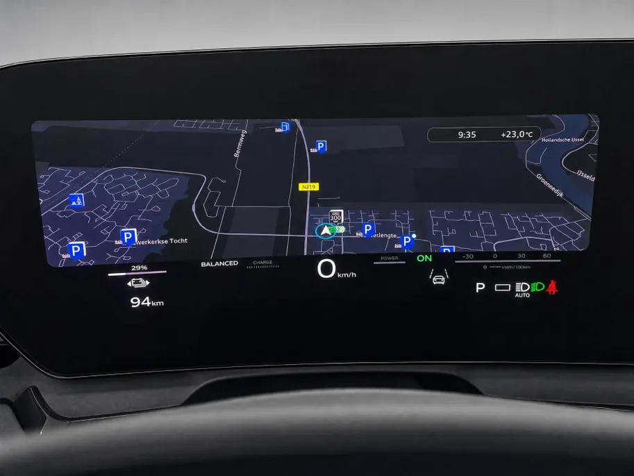 Audi Q6 e-tron Sportback Advanced edition 83 kWh 252 PK · Sportstoel lederen bekleding · Winterpakket · Trekhaak elek. wegklapbaar