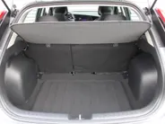 Kia Niro EV Light Edition 64.8 kWh | Airco | Cruise | Navi | Camera | PDC | 17' LM | All season banden | 17% bijtelling |