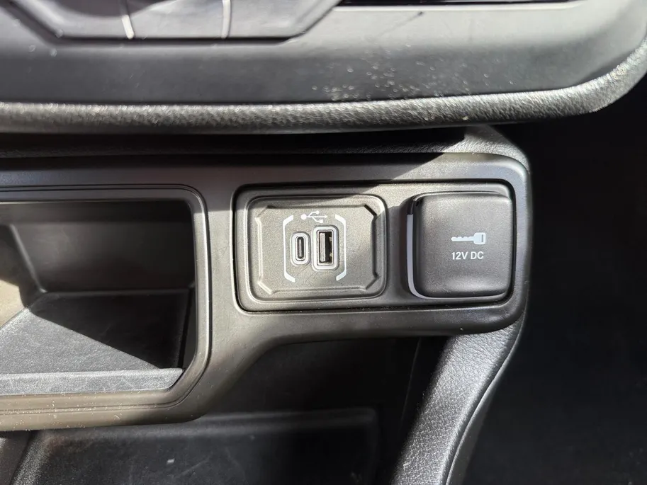 Jeep Renegade 1.5T e-Hybrid Longitude *Automaat*Navi+Camera*Climate Control*Carplay*LM.Velgen*Nette auto!