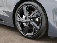Audi A6 e-tron 367pk S edition performance 100 kWh · SOH 97,8% · Warmtepomp · 360 Camera · Luchtvering · Wegklapbare Trekhaak · Stoel-& Stuurverwarming · 21'' Inch · Garantie t/m 10-12-2030 of 100.000km