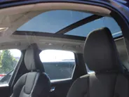 Volvo XC60 2.0 T6 Plug-in hybrid AWD Essential Edition Bright | Leer | Schuifdak | Elek. stoelverstelling | 19' LM | Dodehoek detectie | LED | Zeer nette auto |