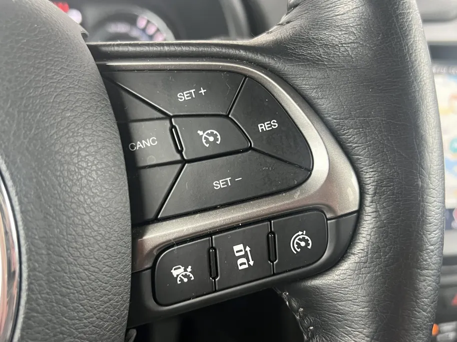 Jeep Renegade 4xe 240 PK Hybrid Limited | Navi | Carplay | Leder | Winter