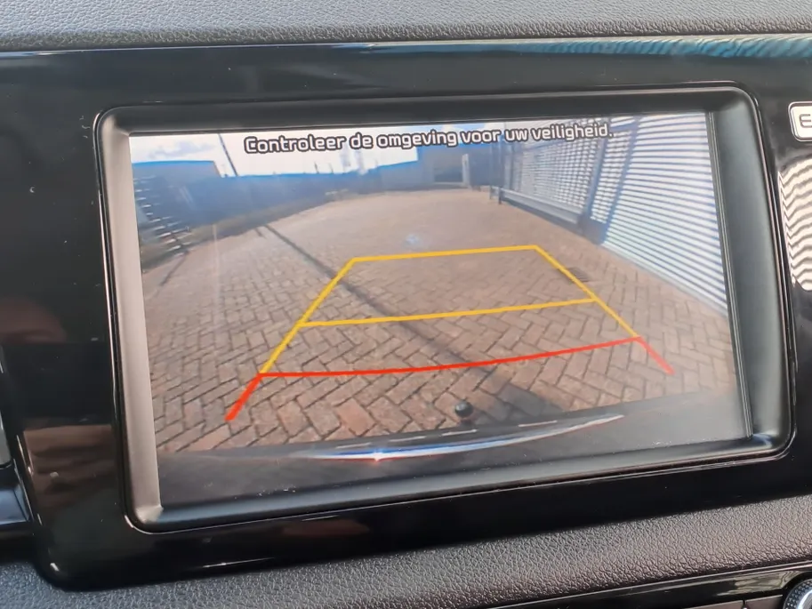 Kia Niro 1.6 GDi Hybrid ExecutiveLine Leer | Automaat | Trekhaak | Navi | Camera | Voorstoelen verwarmd |  stuur verwarmd | Cruise control adaptief