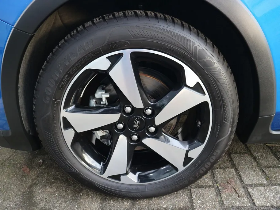 Ford Focus Wagon 1.0 EcoBoost Hybrid Active | 155PK Automaat | CAMERA | ADAP CRUISE | BLIS | WINTER PACK |