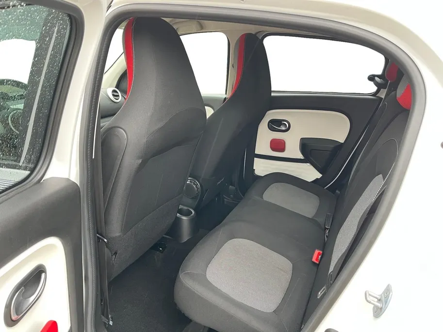 Renault Twingo 1.0 SCe Collection | Airco | Cruise Control | Bluetooth Audiosysteem | Parkeersensoren | LED Dagrijverlichting | Elektrische ramen | *44.000km*