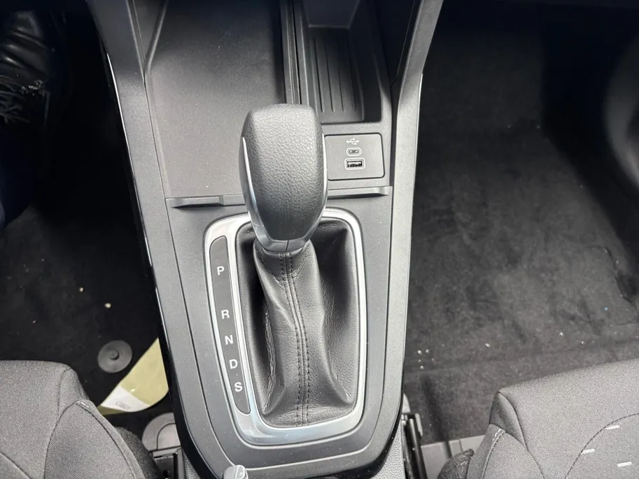Ford Puma 1.0 EcoBoost Hybrid Titanium 125PK Automaat | | !gratis automaat! | Driver Assistance Pack | Winter Pack | 5000,- Ready Set Ford Bonus | 0,99% Rente icm Ford Options