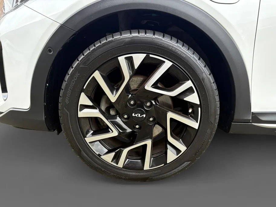 Kia XCeed 1.6 GDi PHEV DynamicPlusLine | Panoramadak | Camera | Stoel/Stuurverwarming | Apple Carplay/Android Auto | Adaptieve Cruise Control | Lichtmetalen Velgen |