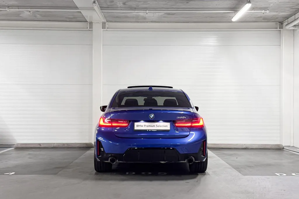 BMW 3 Serie Sedan 320i