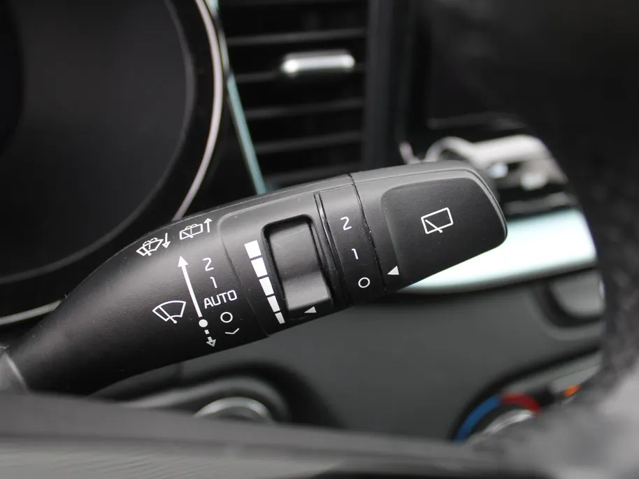 Kia Ceed 1.0 T-GDi Design Edition | Stuur-/stoelverwarming | Cruise | Camera | 16' LM | Dodehoekdetectie | JBL audio | LED |