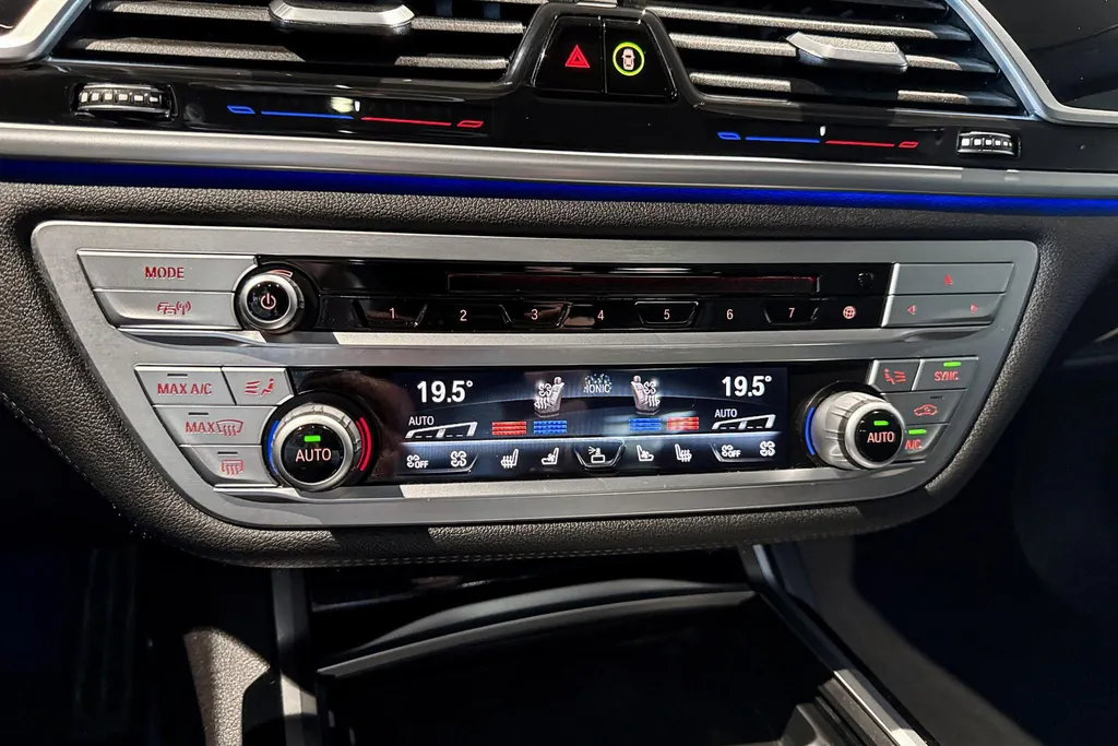 BMW 7 Serie 745e High Executive