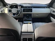 Land Rover Range Rover Velar 2.0 P400e S |Meridian Audiosysteem|Elektrisch bedienbare achterklep| Dodehoek detectie| Trekhaak| 12 maanden Bovag Garantie|