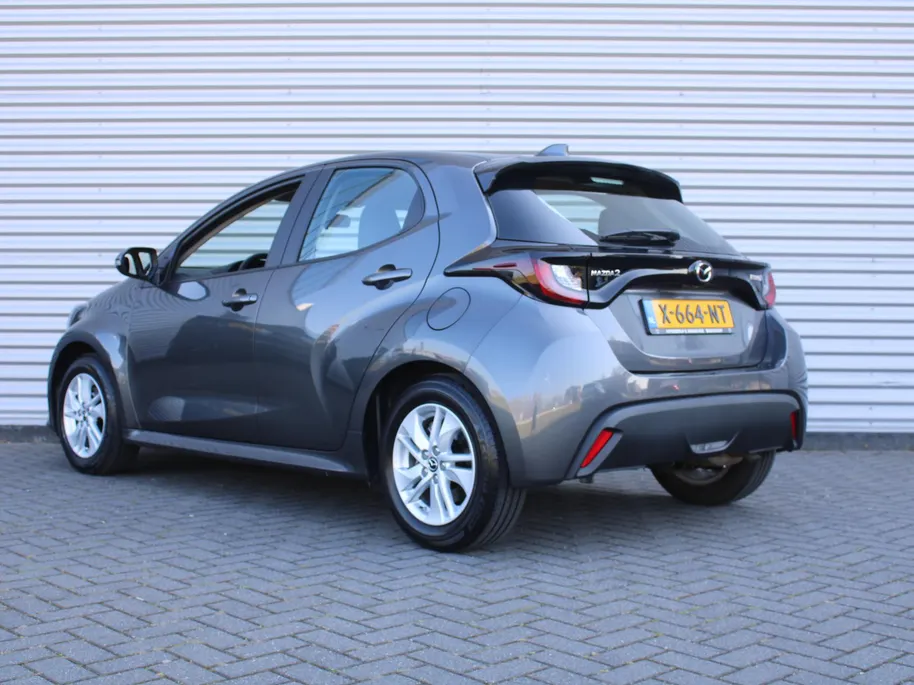 Mazda 2 Hybrid 1.5 Agile | Stuur-/stoelverwarming | Camera | 15' LM | Cruise adapt. | Airco |