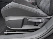 Volkswagen Golf 1.5 272pk DSG eHybrid GTE · Panoramadak · Camera · Alarm · Wegklapbare Trekhaak · Garantie t/m 18-12-2030 of 100.000km