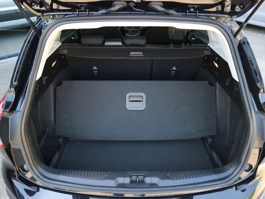 Ford Focus 1.0 EcoBoost Hybrid Active | NAVI | CAMERA | WINTERPAKKET |